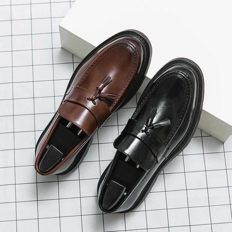 New Platform Men's Casual Moccasins Black Fashion Luxury Loafers Men's Wedding Leather Shoes Tassel Loafers Beans Driving Shoes