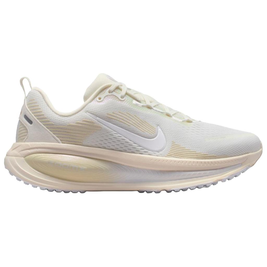 Nike Vomero 18 ESS Summit White Women Sneakers White-Chalk IO9915-100