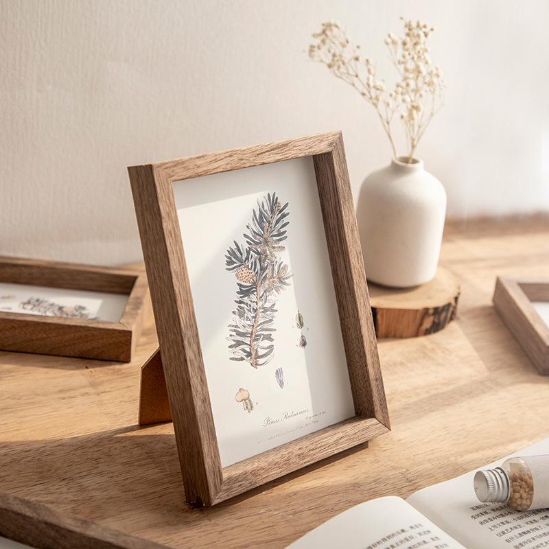 

Вымойте фотографии и превратите их в квадратные фоторамки и подставки формата А4 размером 6, 7 и 8 дюймов, которые можно закрепить на стене. A4