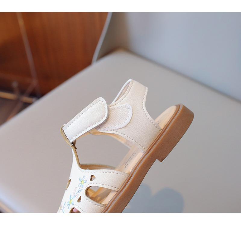 Spring-summer New Style Baby Girls' Sandals, Embroidered Closed-toe Soft Sole Sandals for Little Girls, Chinese-style Sandals, Girls' Princess Shoes