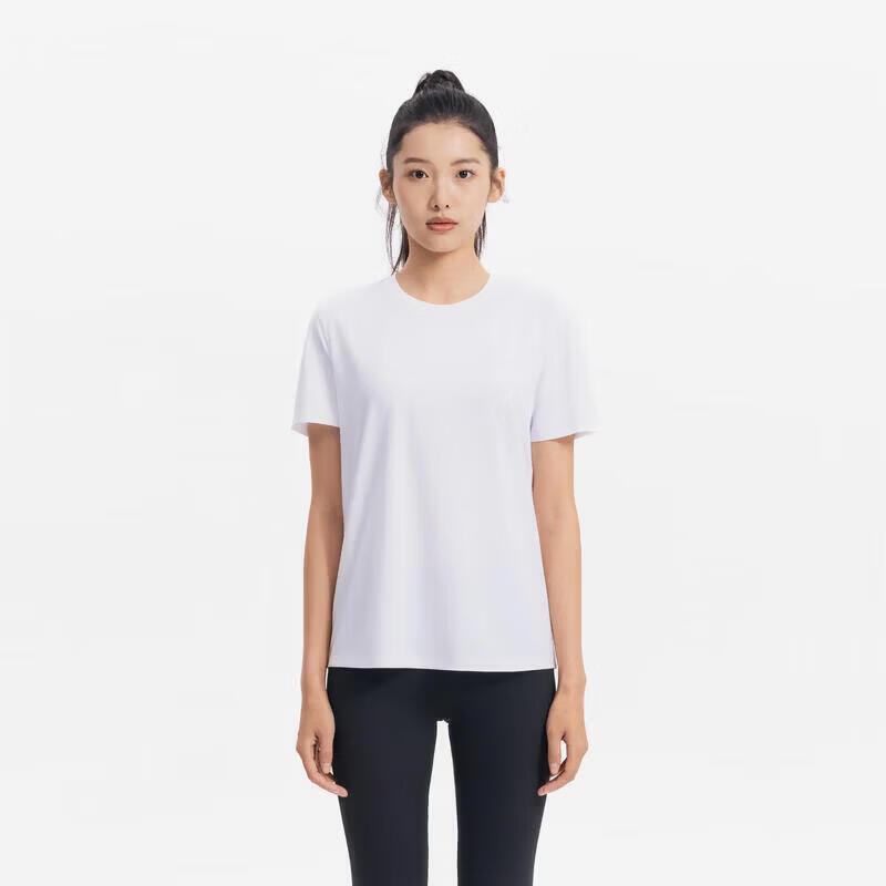 

Decathlon Women s Quick-Dry Short Sleeve Sports T-Shirt L