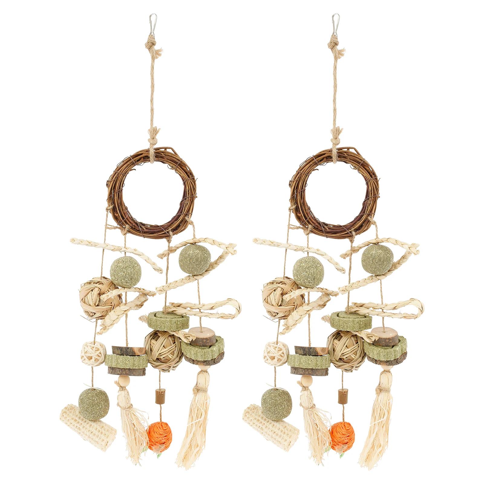 

2Pcs Small Animal Chew Toys For Ribbit Bunny Hamster Guinea Chinchillas Hanging Natural Wood Teeth Grinding Toys Pet Supplies