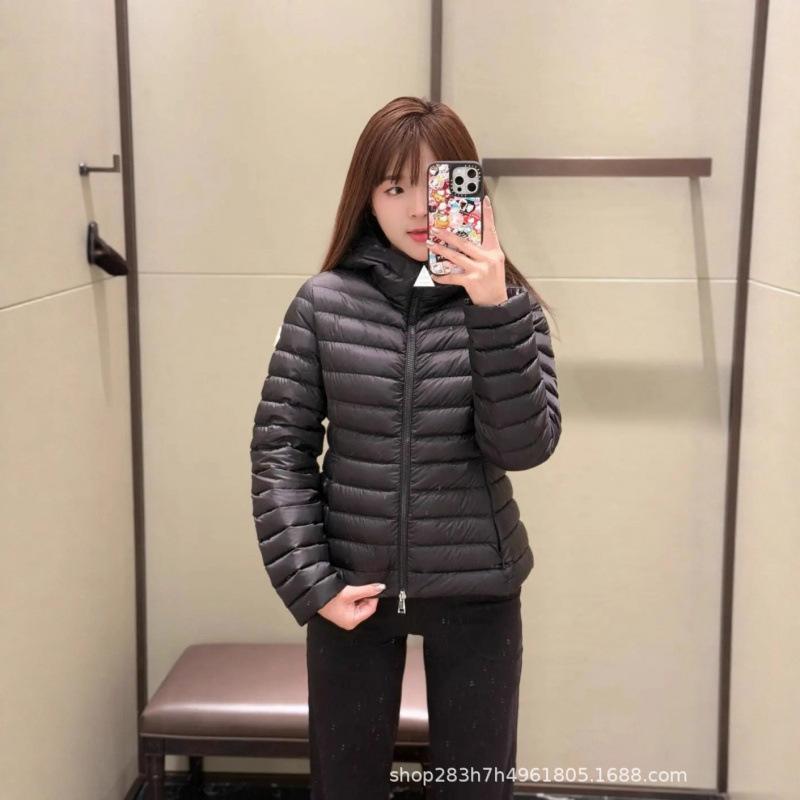 Putian high version new Ige down jacket hooded short FW sleeve edge badge women's waist jacket jacket