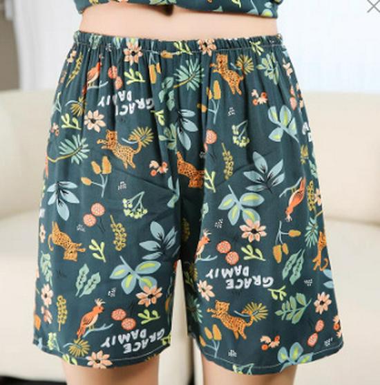 Women's Cotton & Rayon Casual Beach Shorts - Non-Fading, Summer Five-Point Style, Wear Indoors or Outdoors