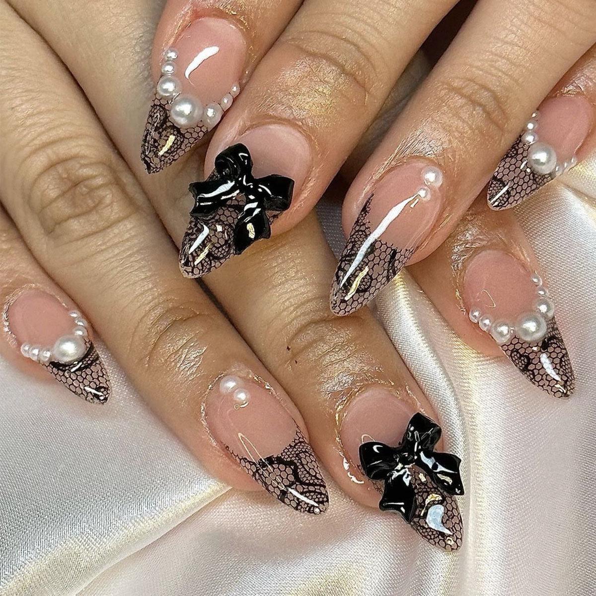 

Wearable Almond-Shaped Black Lace French Edge False Nails with Pearl Bow Accents