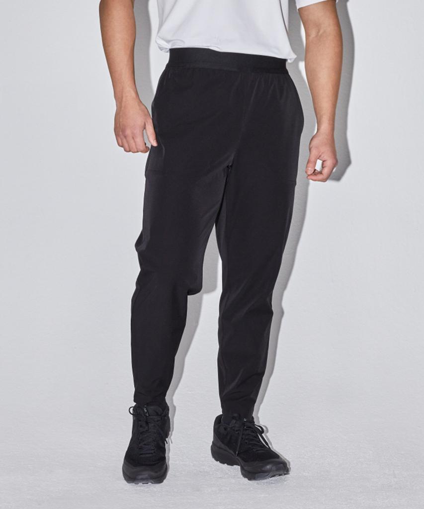 MUSINSA STANDARD SPORTS Moveright Tapered Pants (2 Colors)