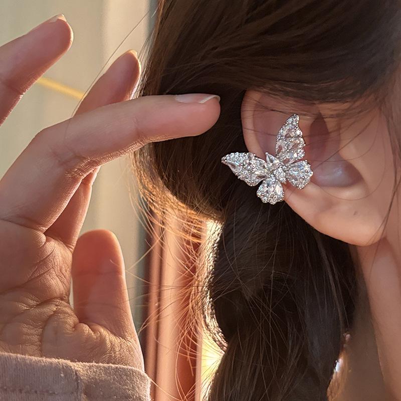 Korean Super Fairy Exquisite Zircon Butterfly Earclip Women's Earless Design Temperament Earrings Earrings