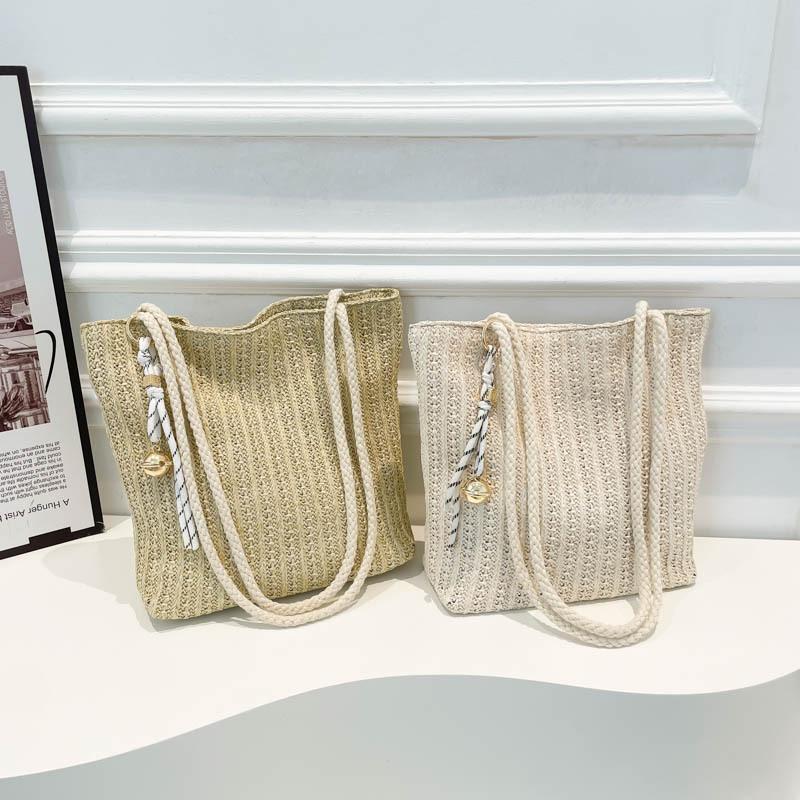 Halm stor kapacitet mode mamma och barnväska vår och sommar ny avslappnad flätad trend enkel axel bärbar toteväska