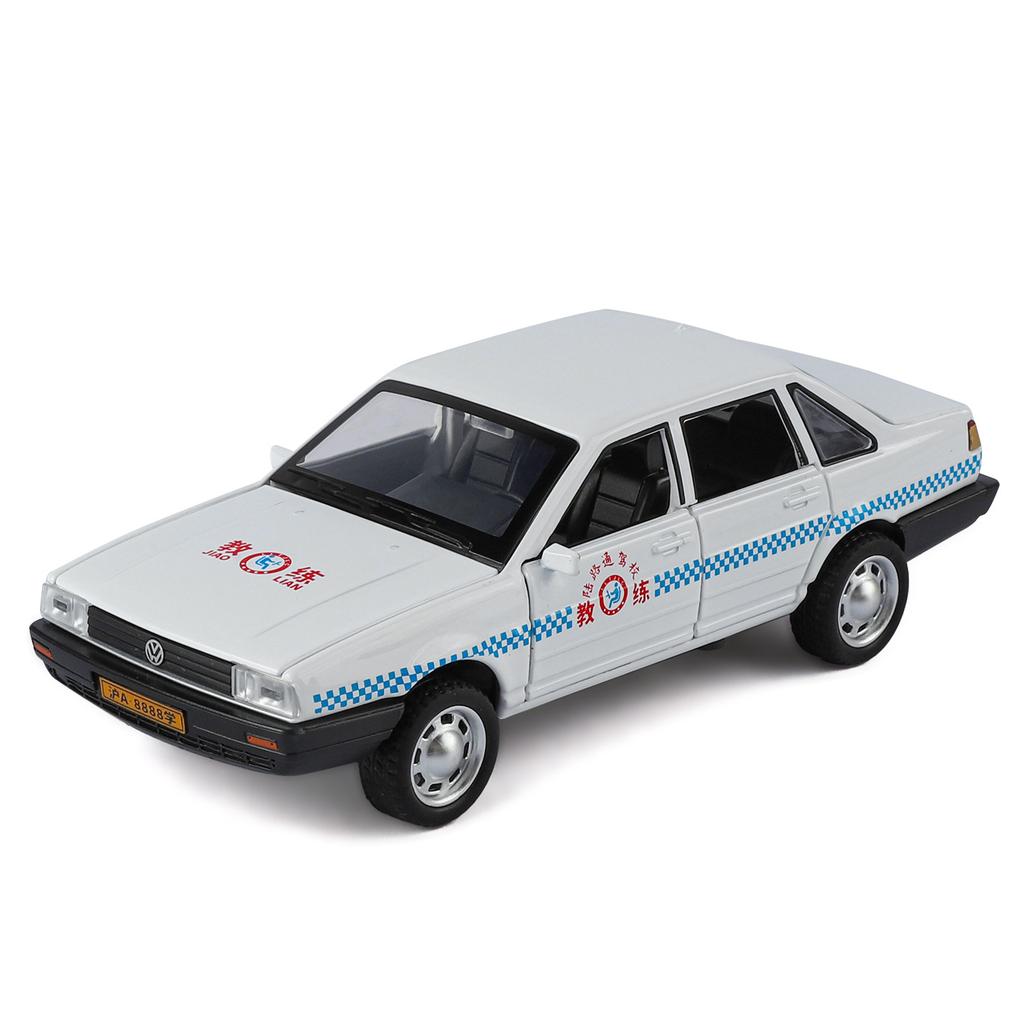 Simulation 1:32 Alloy Car Model Ornament Toy Wholesale One Piece Gift
