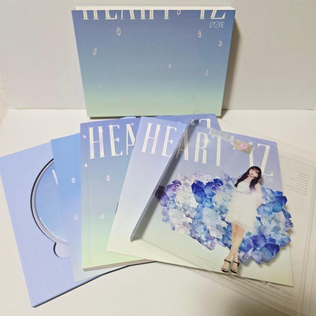 [USED] IZ*ONE HEART IZ Yuri Ver. CD ALBUM