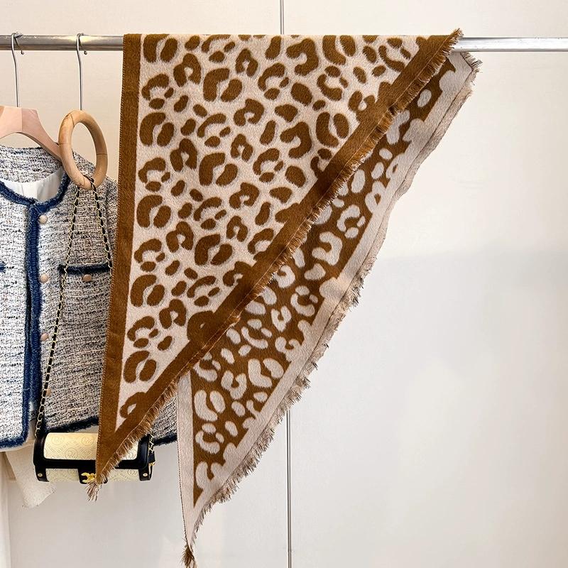 Damen Dreieckiger Doppelseitiger Schal Umhang Oberbekleidung Umhang Leopardendruck Warmer Schal Stolen Und Schals