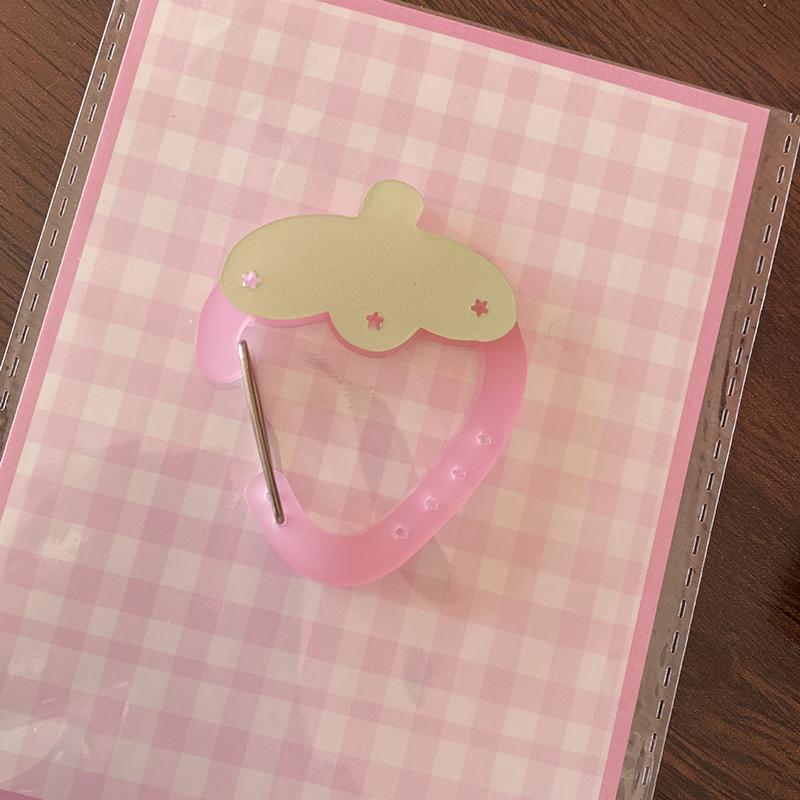 Hollow Strawberry Carabiner Climbing Buckle Acrylic Charm Sweet Bag Pendant Scrapbook Ita Bag Decor Accessories Creative Gift