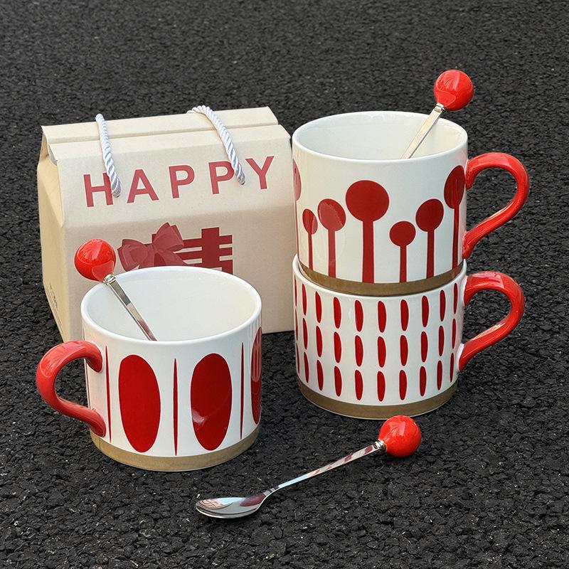 Festive Cups Niche Retro Ceramic Mugs Wedding Gifts for Girls Practical Souvenirs Gift Boxes