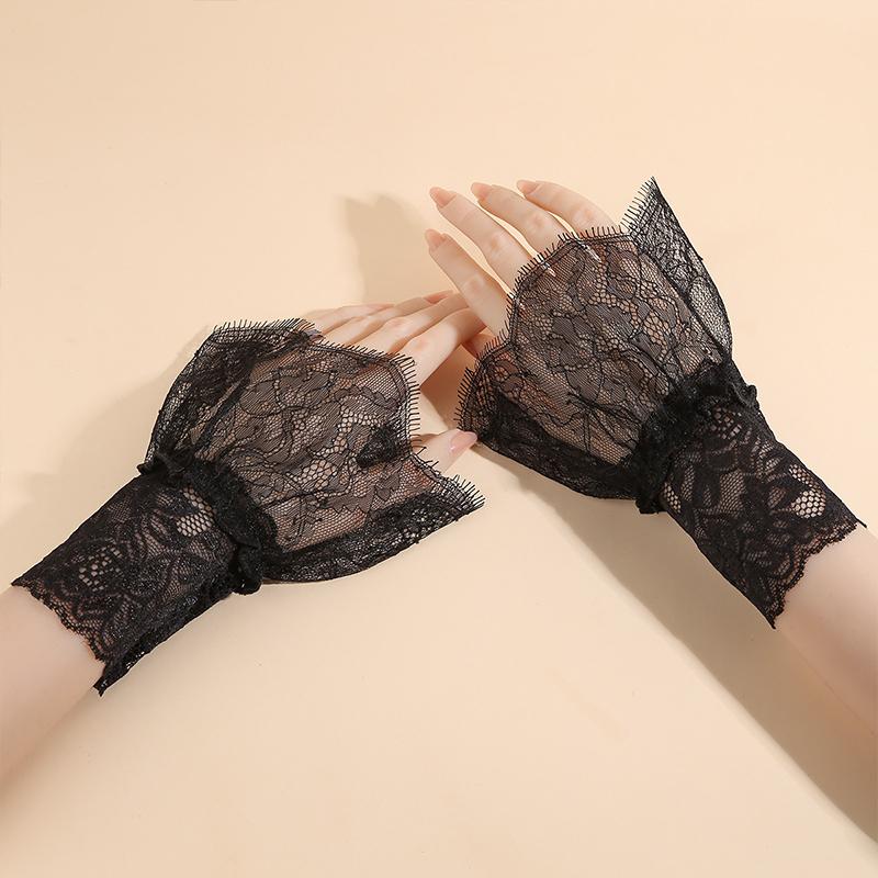 Lace Trim Decorative Cuffs Hollow Lace Cuffs Women Lace Sleeves Lightweight Detachable Cuffs for Halloween Sweaters Blouses