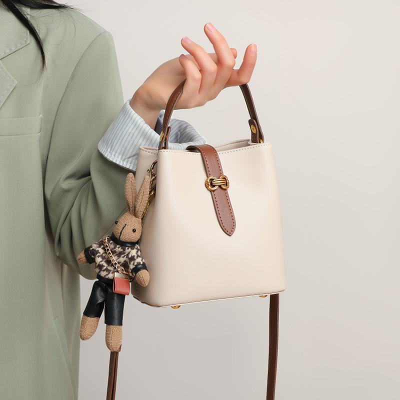 Ny Høst- og Vinterdameveske Crossbody Bøtteveske Ekte Skinn Allsidig Høy Kvalitet Håndveske Veske