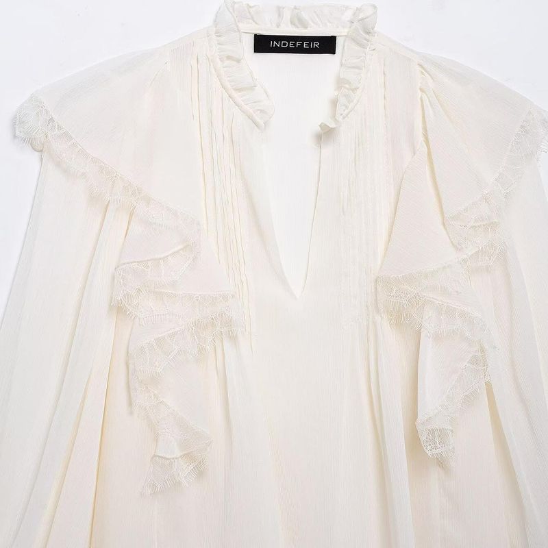 Kaslead New Arrival Women's Fashion Style Lace Laminated Decoration Elegant V-neck Long Sleeve Shirt 5029052