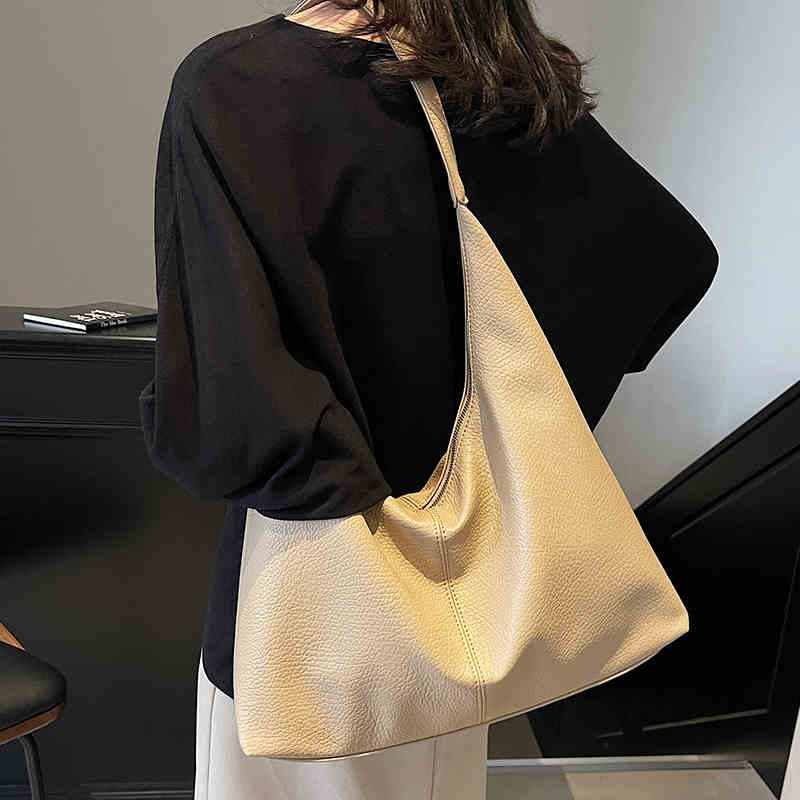 Vintage Red Wedding Bridal One Shoulder Bag Large Capacity Texture Soft Leather Handbag Temperament Casual Underarm Bags