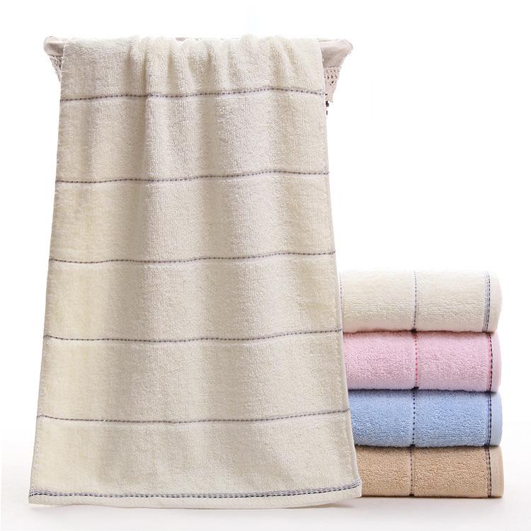 Plaid Cotton-Polyester Hand Towel - Soft, Absorbent, Ideal for Home & Hotel Use