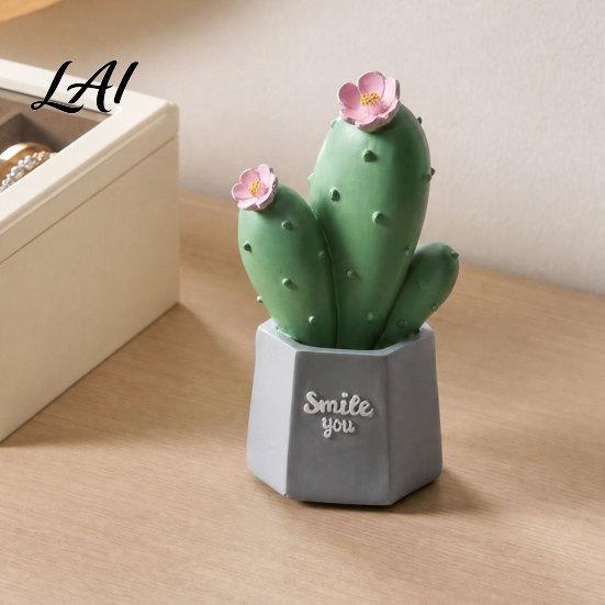 Indoor Cactus Ornament Resin Figurines Home Ornament Desktop Decor Decoration Geometric Planters for Office Modern Decor