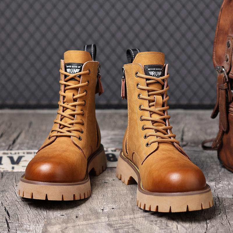Fashion High Quality Male Genuine Leather Ankle Boots Classic Outdoor Motorcycle Shoes Mens High Top Casual Shoes New Trendy Jeans Boots