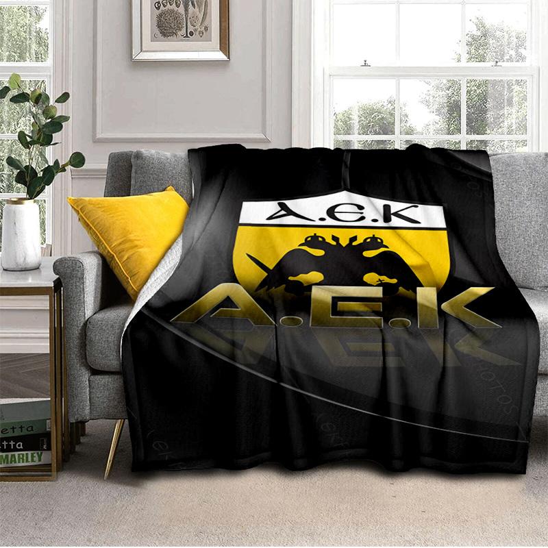 Coperta con Stemma Calcio Aek Adatta per Divani, Letti, Uffici e Campeggio - Regalo Perfetto per Halloween Natale