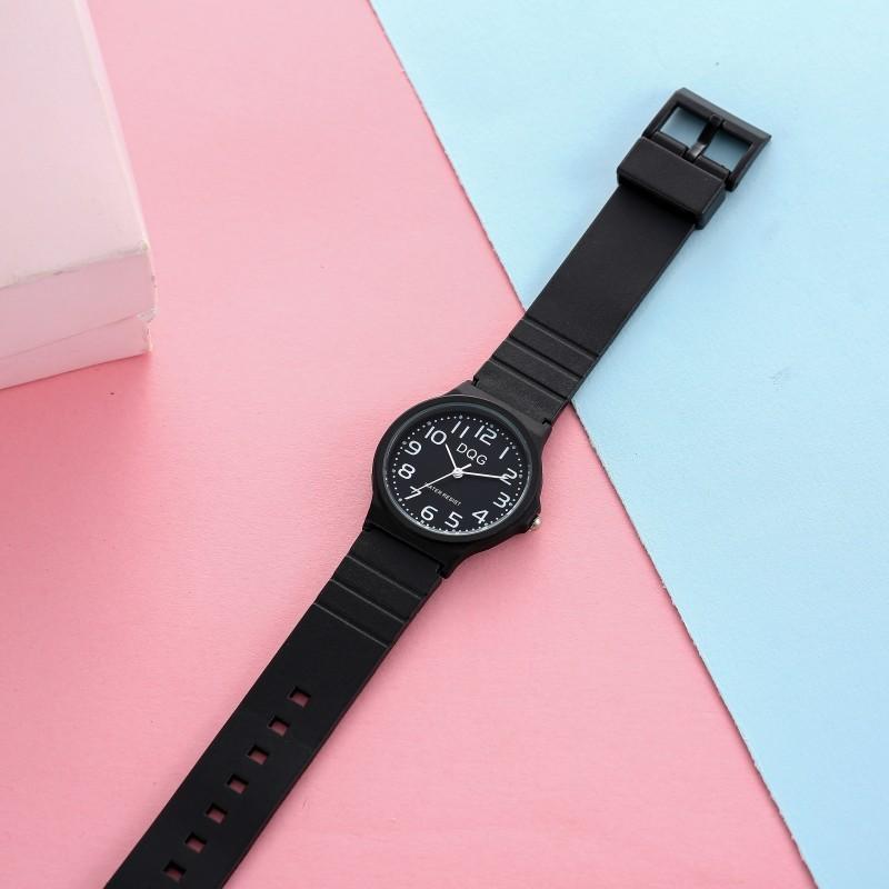 Casual Sport Quartz Watches Black Silicone Digital Male and Female Student Quartz Decorative Watch