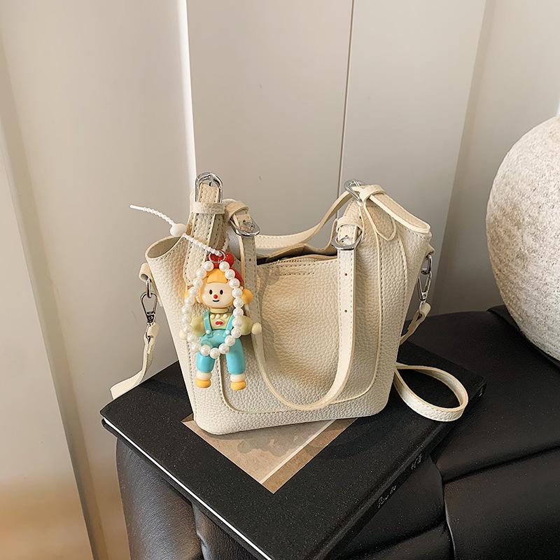 Fashion hand-held women's bags New retro underarm shoulder messenger bags Casual work commuter bucket bags