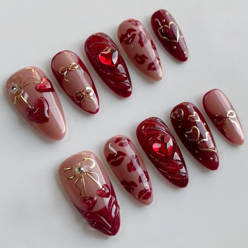 30-Piece Valentine s Day Cat Eye Bow Heart Gold Foil Almond Nail Art Set