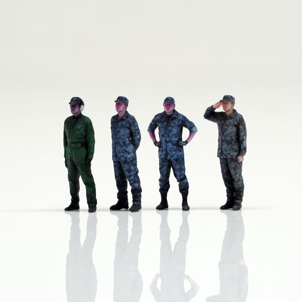 figreal 1/72 Air Self-Defense Force Set 001b 4 painted figures pilot maintenance worker