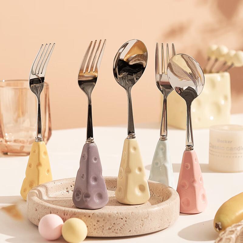 ZISIZ Children s Cheese Fork & Spoon Set