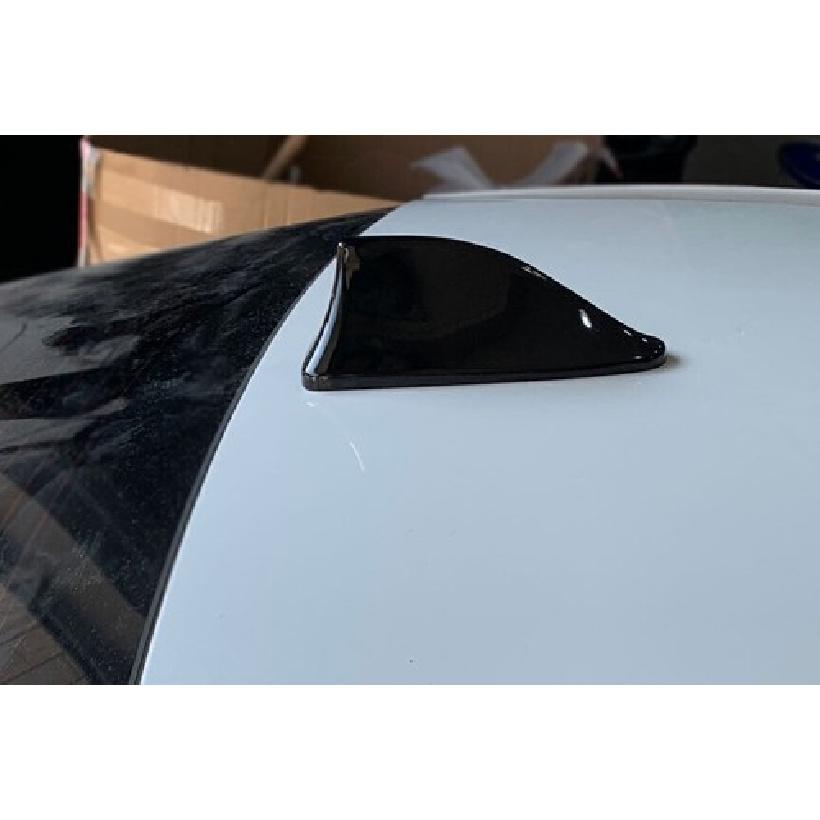 For Toyota Corolla -24 Glossy Black Shark Fin Antenna Aerial Receiver Cover