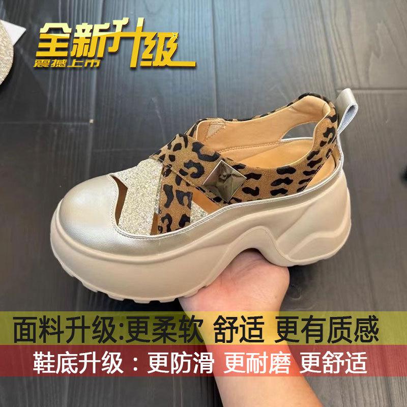 

Hollow thick-soled heightening soft-soled casual little white shoes for women s summer wear 2025 new Baotou Roman sports sandals 34