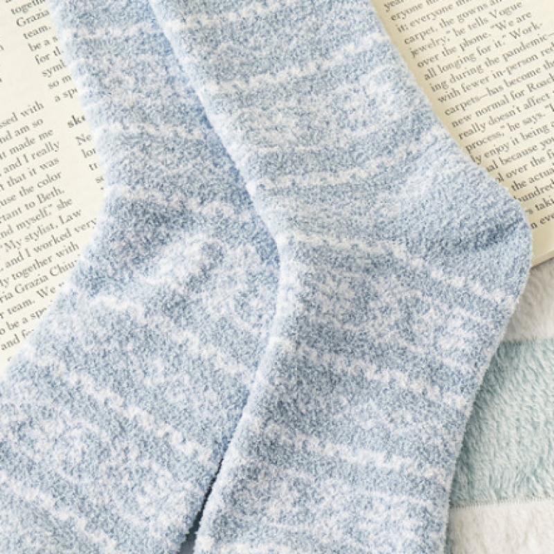 Monfoot Mens Snowflake Point Sleep Socks Blue