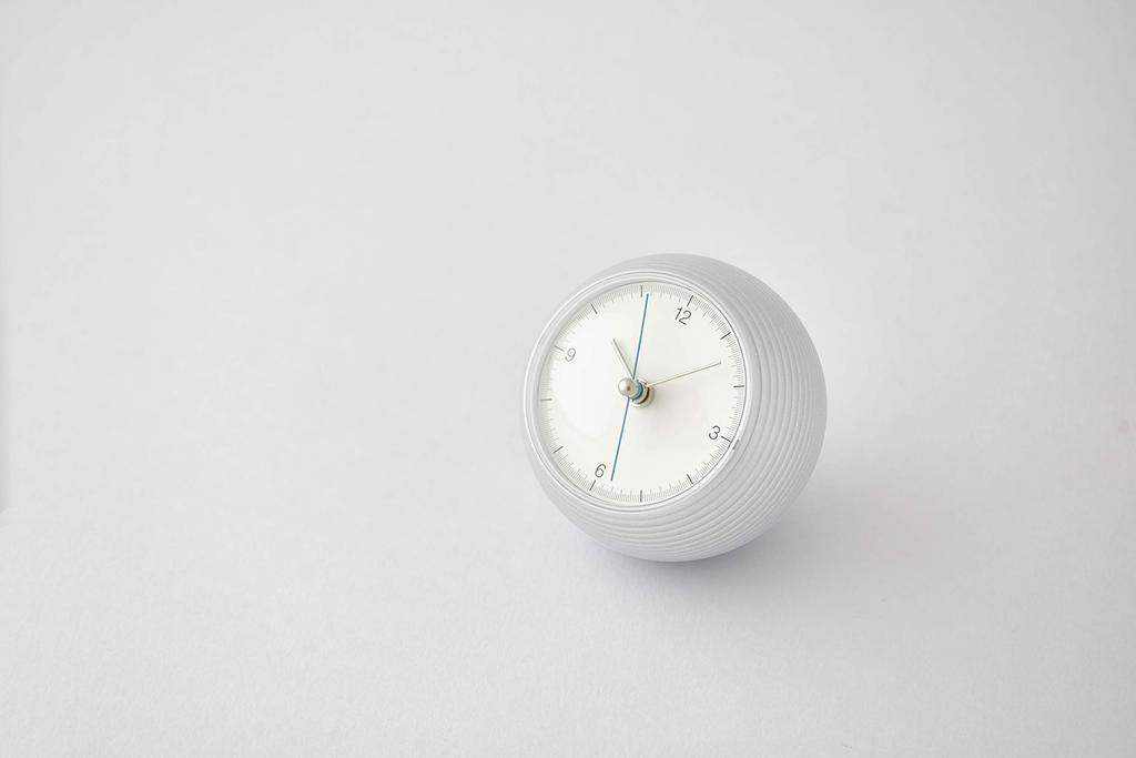 Lemnos Earth Clock TIL16-10WH, white aluminum table clock, size: W10 x H10 x D10 cm