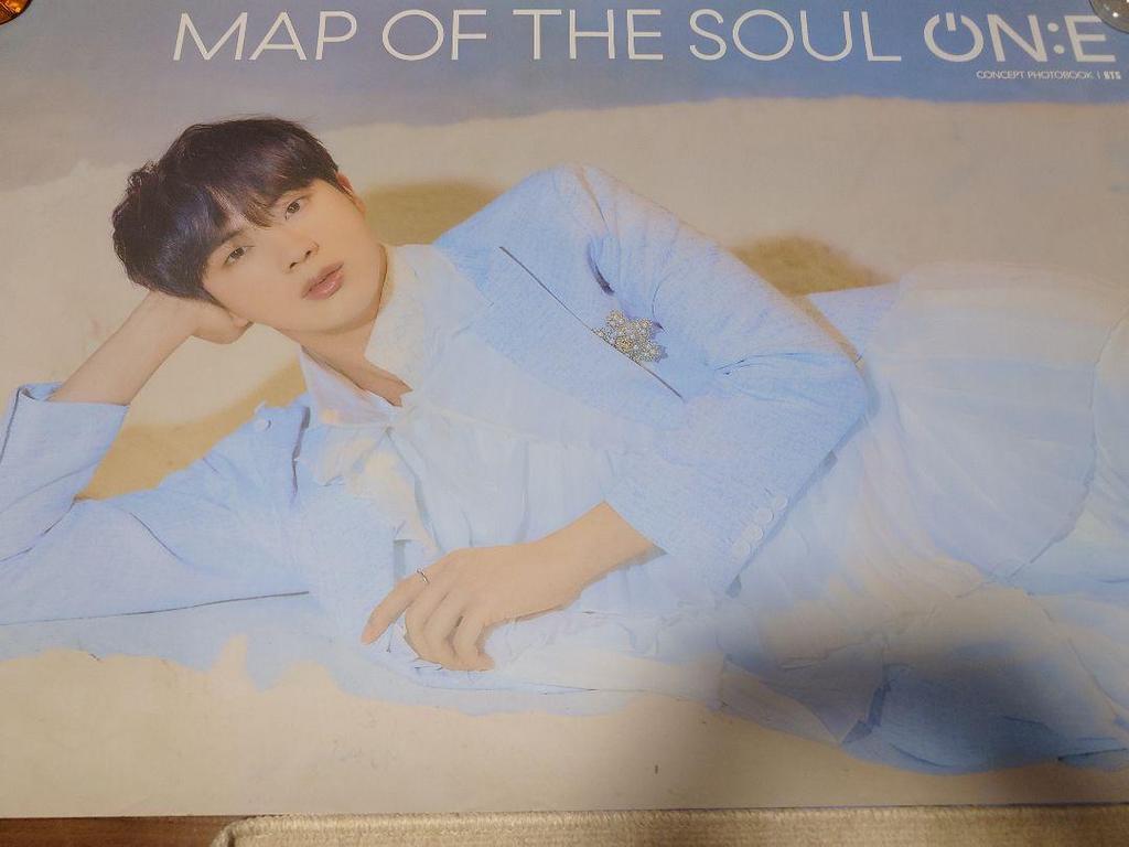 [USED] BTS MAP OF THE SOUL ON:E Poster Set