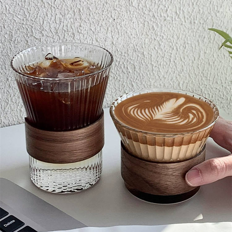 Glass Coffee Mug Japanese Style Walnut Cup SleeveTransparent Kawaii Cup Coffeeware Beautiful Tea Mugs Beer Mug Cute Mug