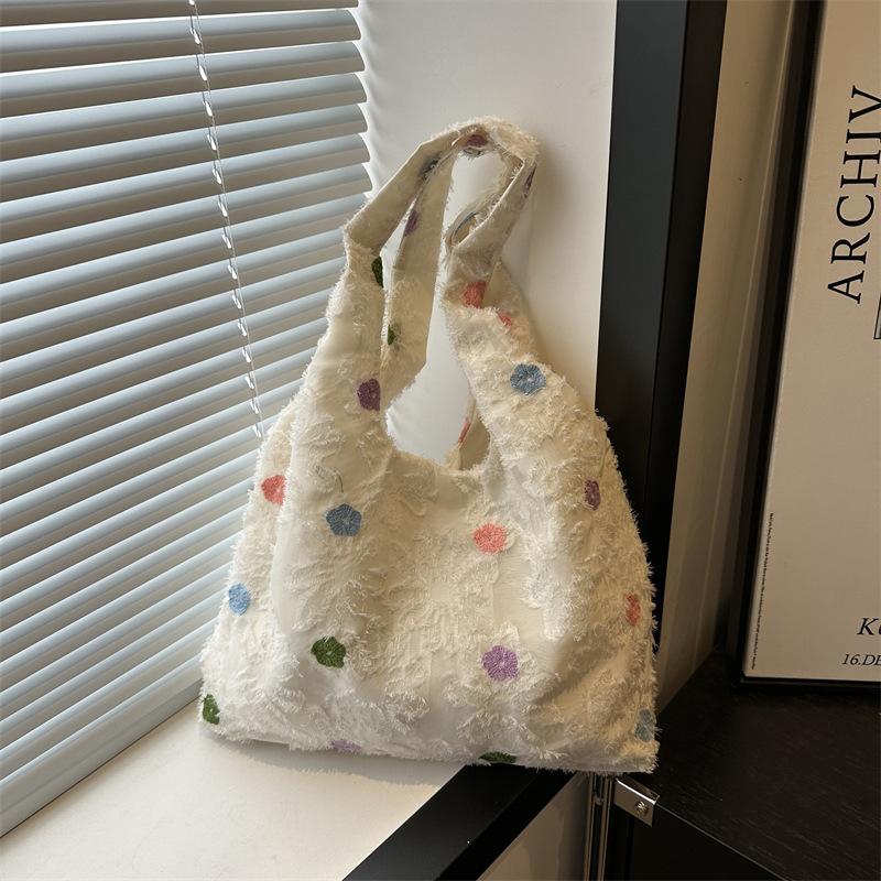 Love women's bags, cloth bags, new fashionable Hantote bags, large-capacity casual underarm shopping bags.