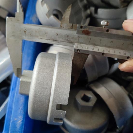 Cheie Directă Cheie Filtru Ulei Înlocuire Ușor de Instalat Rezistentă la Uzură Instrument Profesional de Întreținere Auto Accesoriu