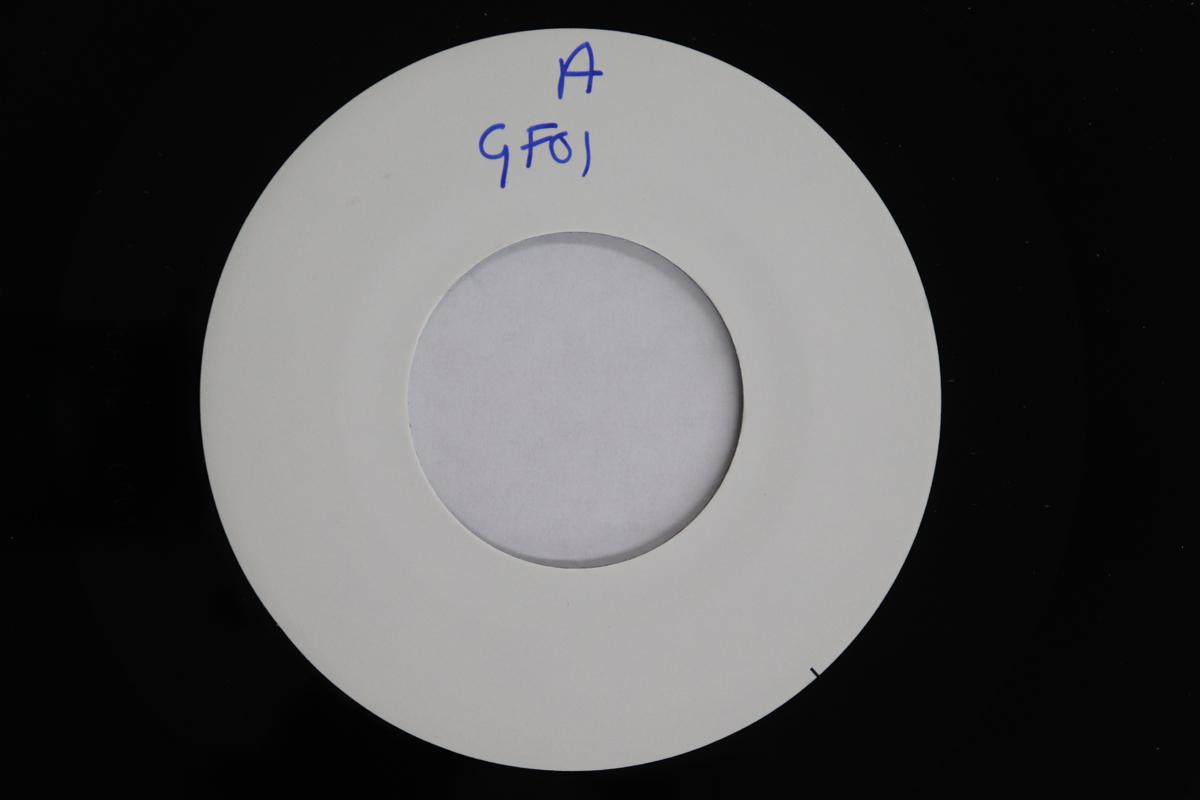 

7inch Record JUNIOR SOUL, LYNN TAIT & THE JETS / - Miss Cushie / Pure Soul GF01 NOT ON LABEL/ G 2016 UK Reggae, Ska & Dub Used