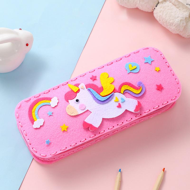 Children's Sewing Stationery Bag Handmade Material Kits Cute Cartoon Non-woven Fabric Lacing Pencil Case Craft for Kids Toddlers
