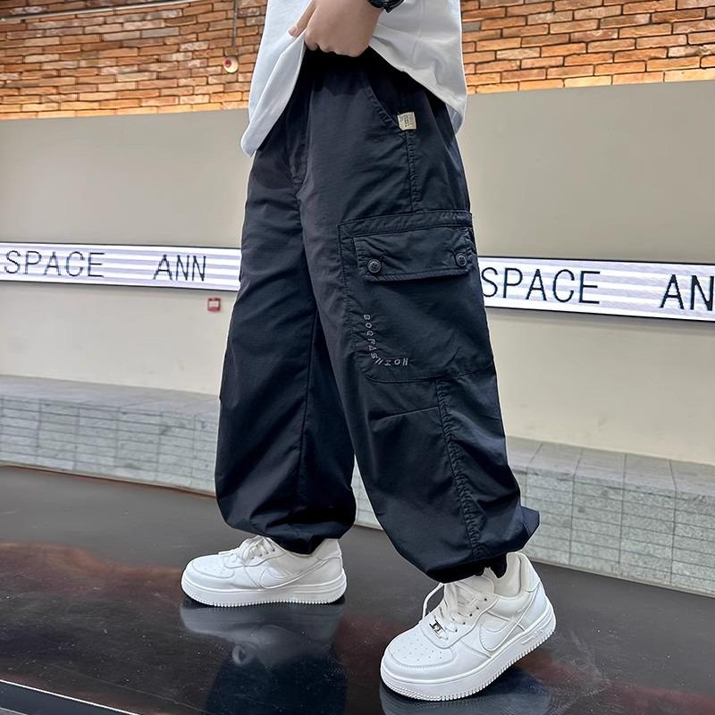 Jungen 2024 Frühling/Herbst Weitbeinige Koreanische Freizeit-Arbeitskleidungshose für Große Kinder