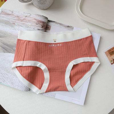Long Staple Women's Cotton Underwear Girls' Teddy Bears Briefs Mid Waist Comfort Girls' Triangle Mugwort Crotch Panties