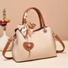 New handbag large capacity shoulder messenger handbag fashionable and elegant lady temperament mother bag