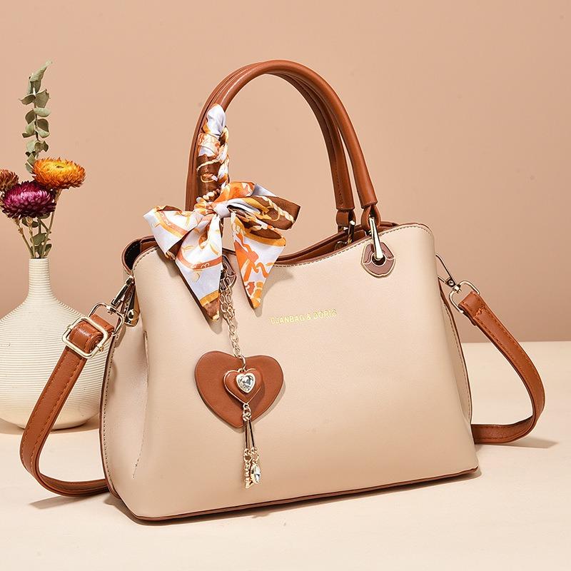 New handbag large capacity shoulder messenger handbag fashionable and elegant lady temperament mother bag