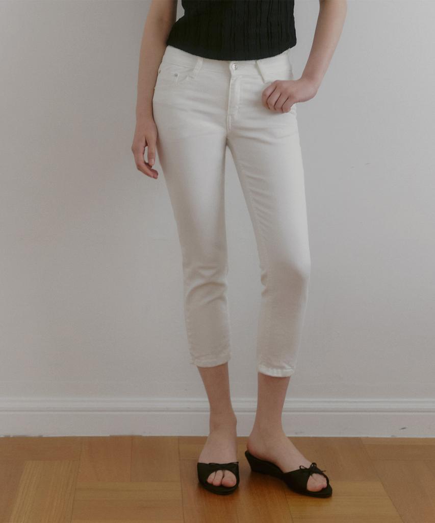 Teuwi Basic Capri Pants