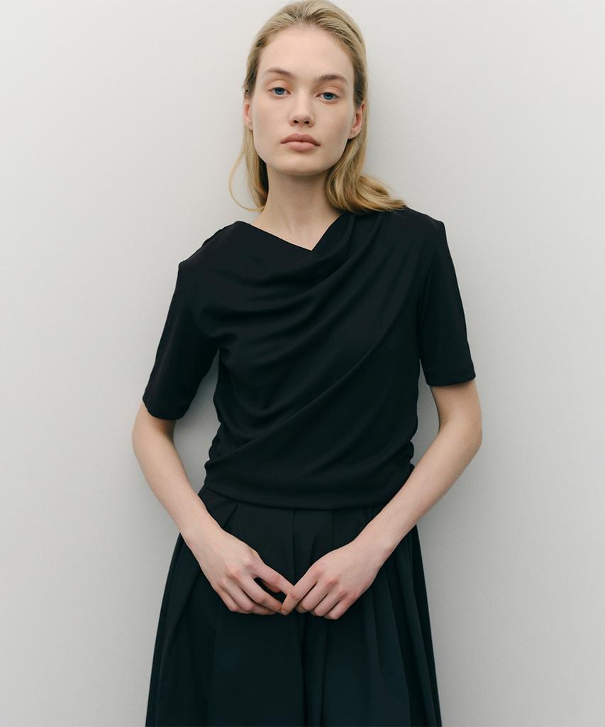 Ia Drape Flare Dress (Black)