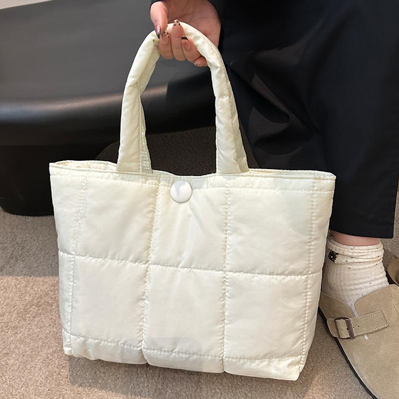 High-end Tote Bag for Women New Fashion Diamond Bag for Women Large Capacity Commuting One-shoulder Handbag for Women