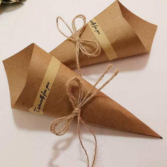 10Pcs Favour Boxes DIY Eco-friendly Exquisite Delicate Charming Decorative Lace-Up Wrapping Paper Flower Tube Holders Wedding Supplies