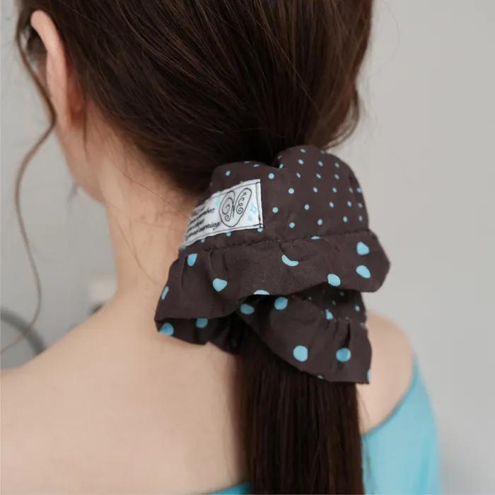 Polka Dot Ruffle Scrunchie (brown)