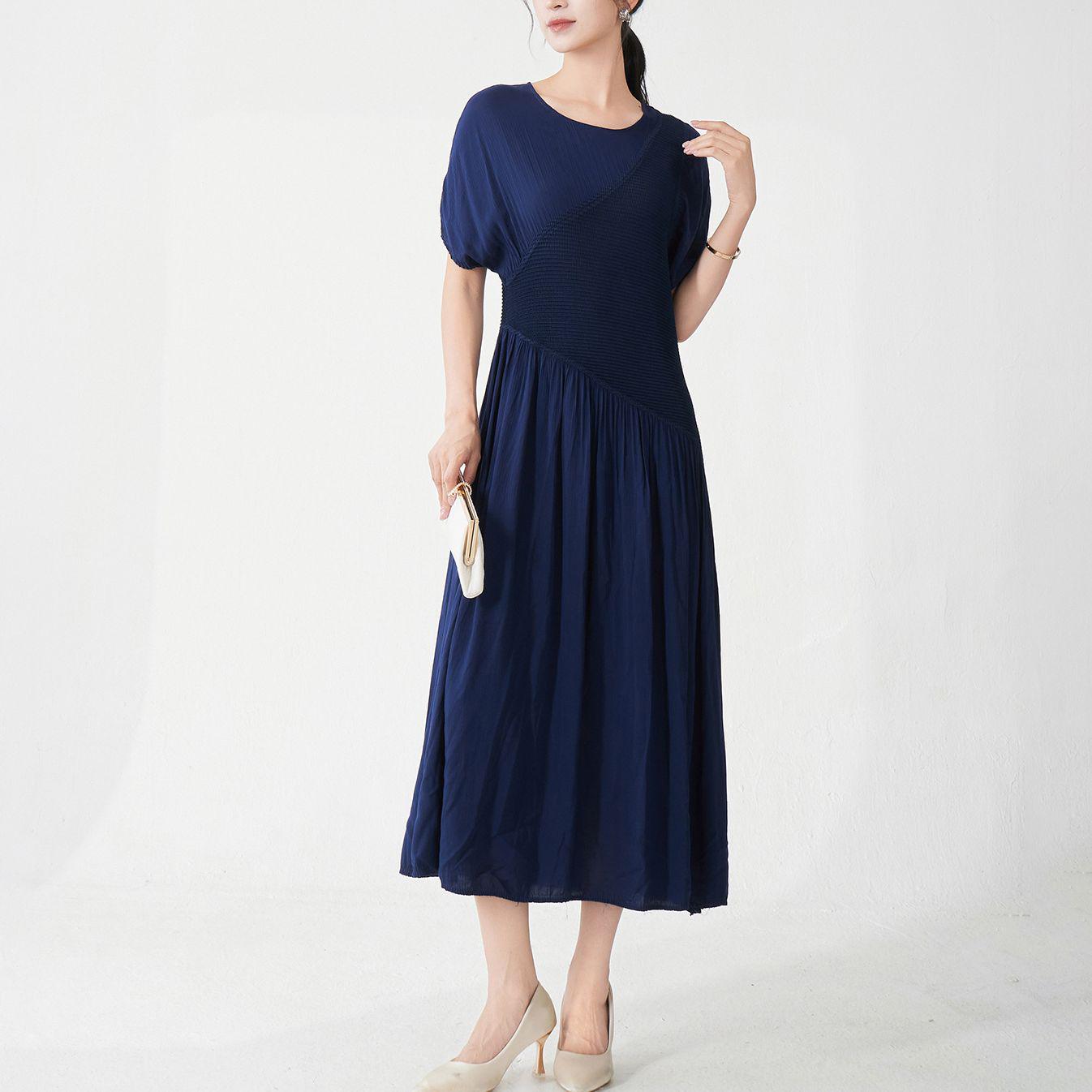 

Elegant Summer Pleated Dress - Women s Mid-Length, High-End Design One Size Fits All темно-синий